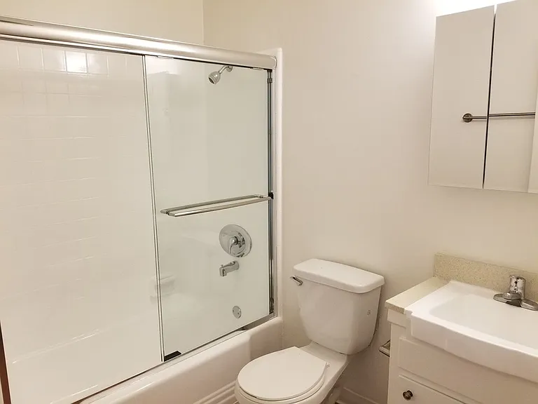 14403 Addison St — Photo 23