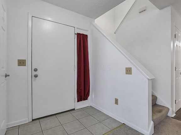 5th image of 6355-6357 Tamworth Ct