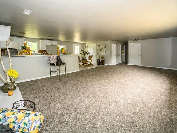 3rd image of 215303 E 22nd Ave