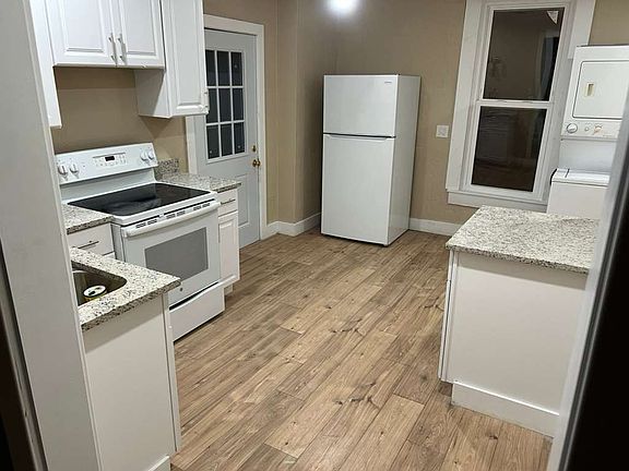 5th image of 104 N 35th St