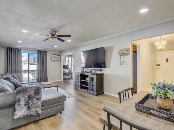 326 Country Club Lane, Pomona, NY 10970