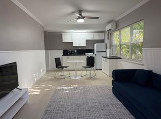 220 Washingtonia Ave #E, Fort Lauderdale, FL 33308