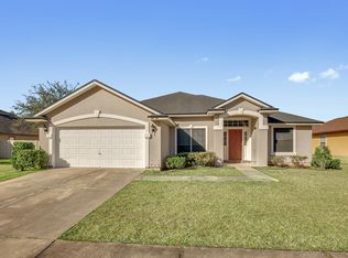10068 Garden Lake Ct, Jacksonville, FL 32219