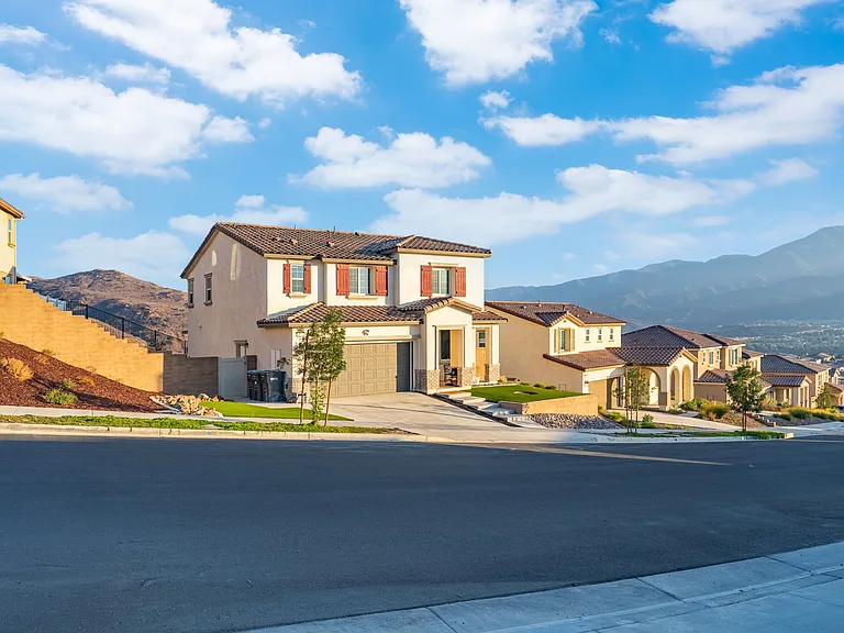 23912 Phoebe Dr — Photo 55