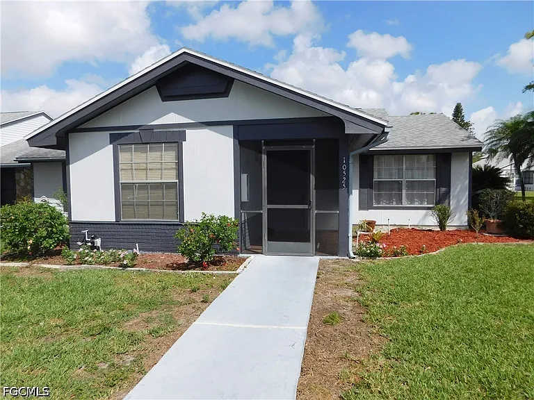 10525 Putnam Ct — Photo 2