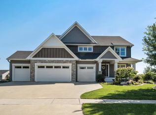 19630 Hibbing Way, Lakeville, MN 55044