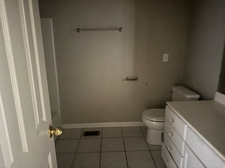 1201 Deer Trail Rd — Photo 5