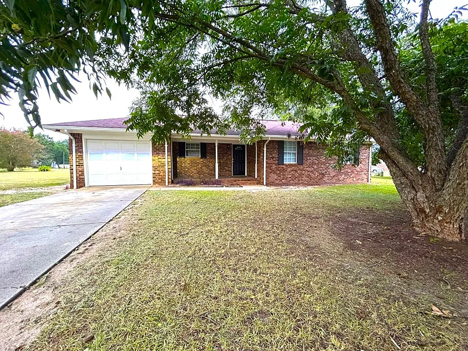 3395 Bolden Ln
