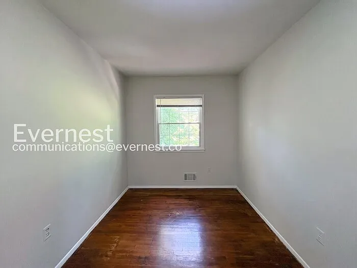 14806 Bryan Ct — Photo 16