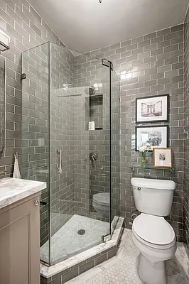 Sold by Compass | media 18