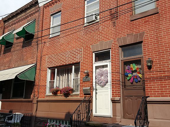2nd image of 2621 S Carlisle St