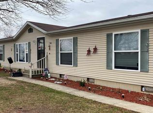 3419 E Pleasant Grove Dr, Warsaw, IN 46580