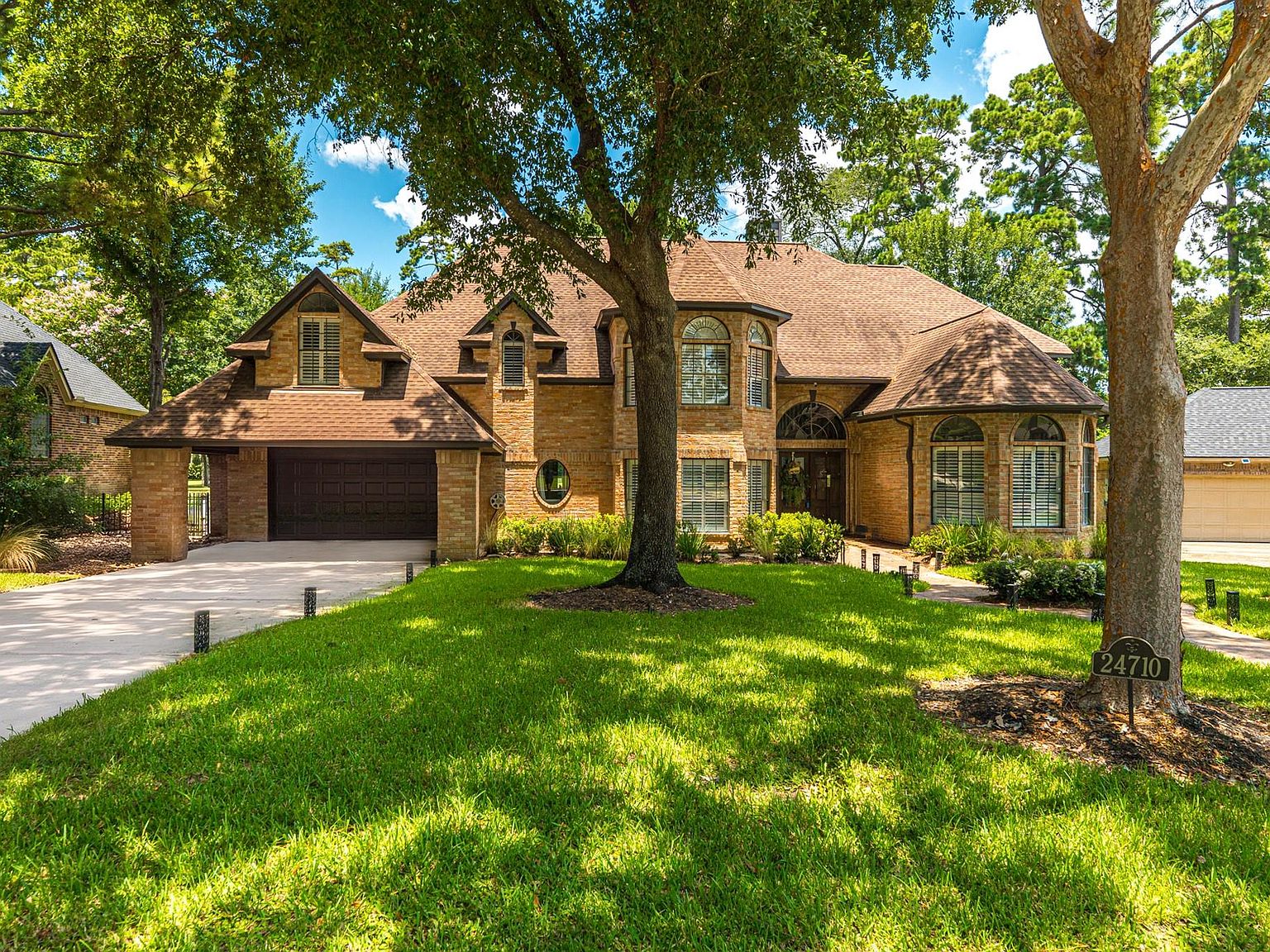 24710 Creekview Dr