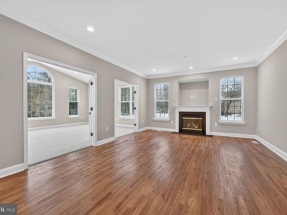 5th image of 15621 Jamies Way