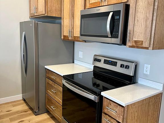 5th image of 2231 Avenue H #3