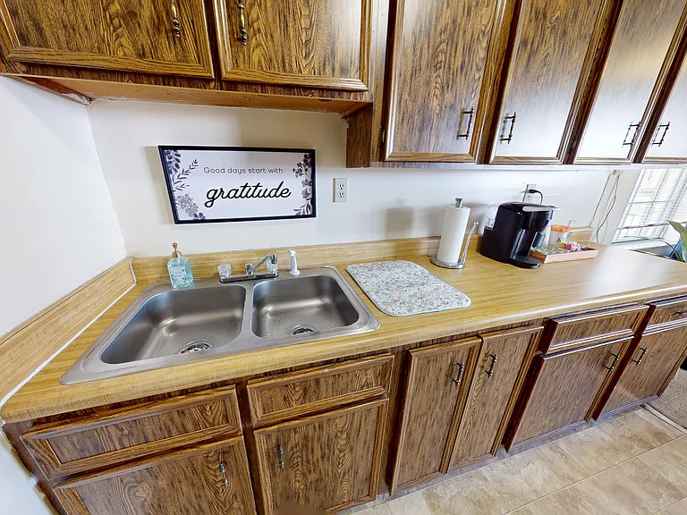 Lakewood Garden Apartments — Photo 8