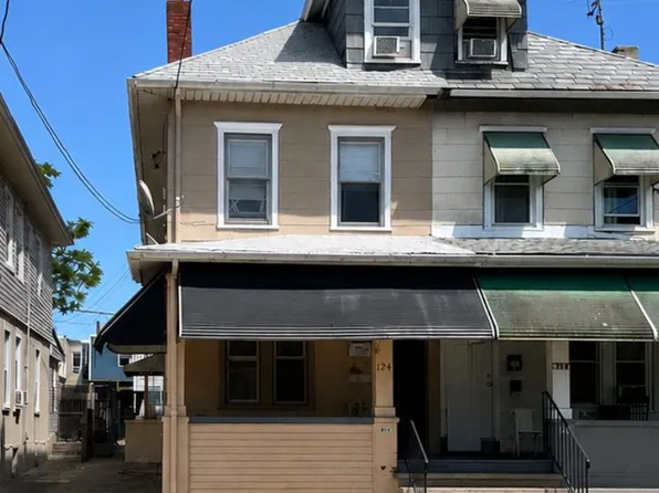 124 Nassau St, Trenton, NJ 08638