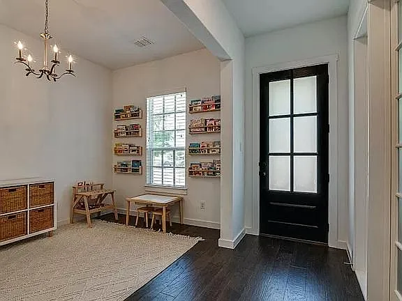 2 bed, 2.5 bath, 2027 sqft, $3,000 — Photo 4