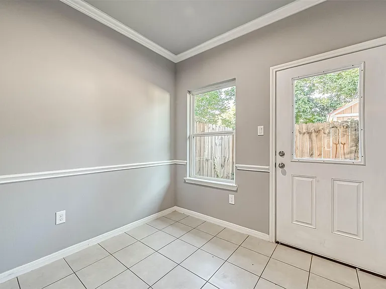 7903 Moon Beam St #B — Photo 8