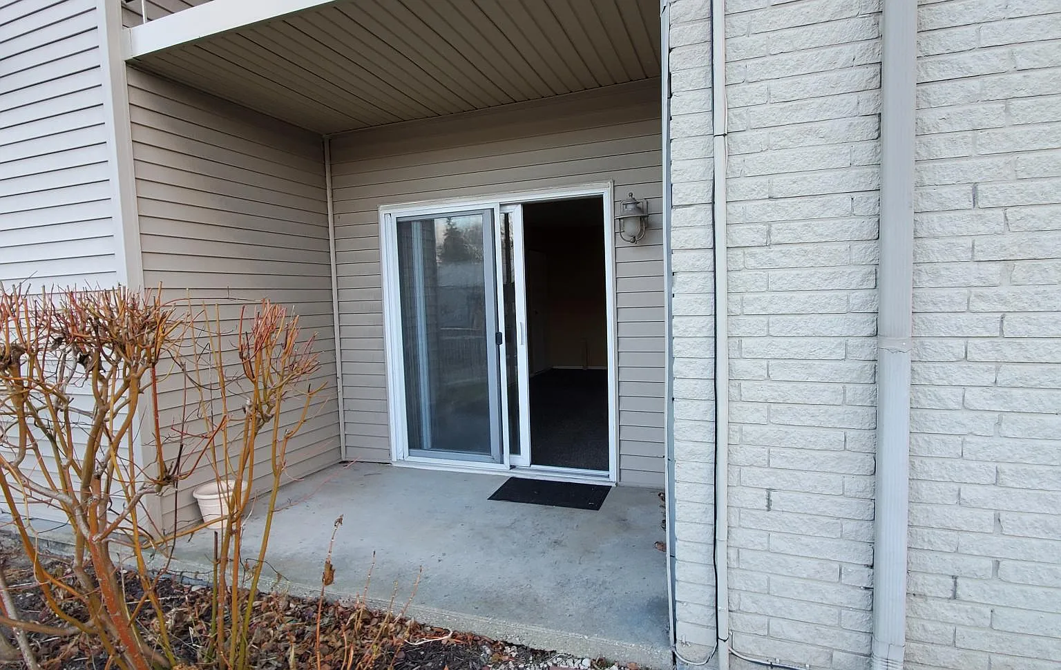 9973 Allen Pointe Dr — Photo 3
