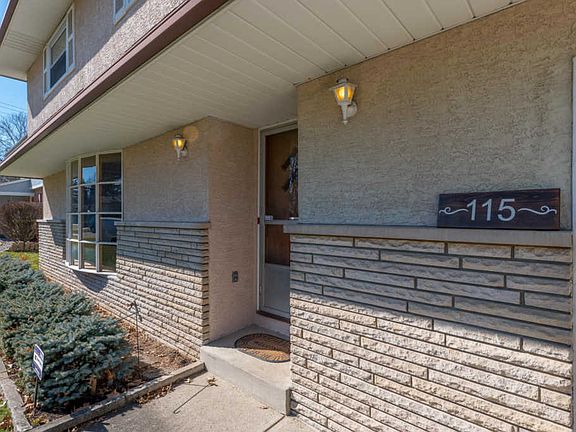 3rd image of 115 Savern Pl