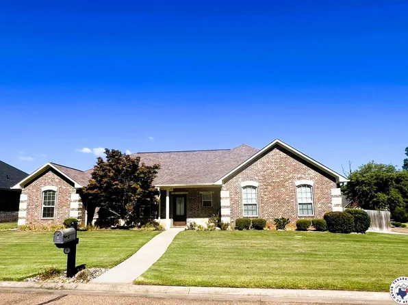 16 Irongate Dr, Texarkana, TX 75503