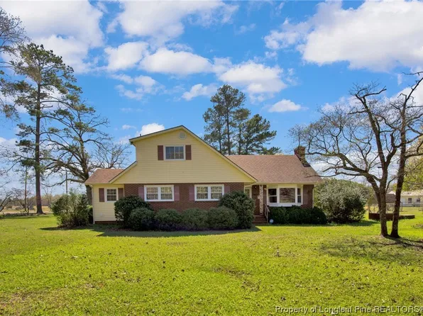 310 N Fayetteville St, Lumber Bridge, NC 28357