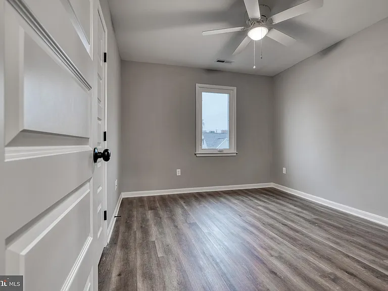 6722 Brentwood Ave #2 — Photo 10