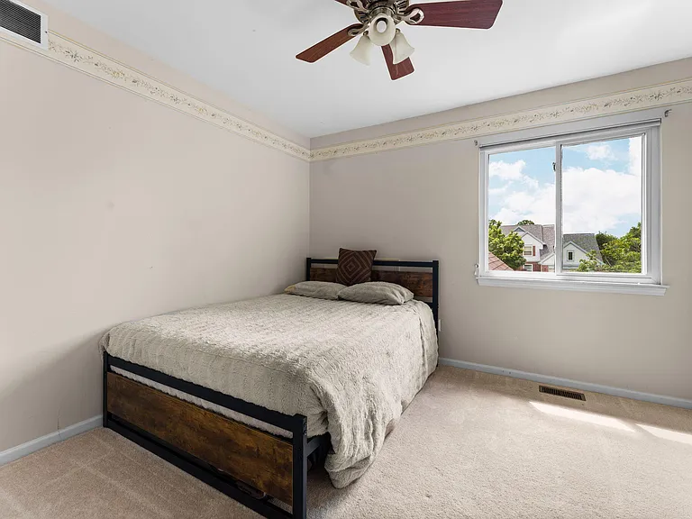 4141 Crystal Creek Dr — Photo 9