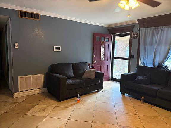 2nd image of 1029 N Irvington Ave