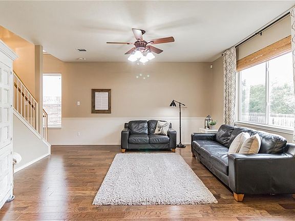 2nd image of 437 Grey Feather Ct