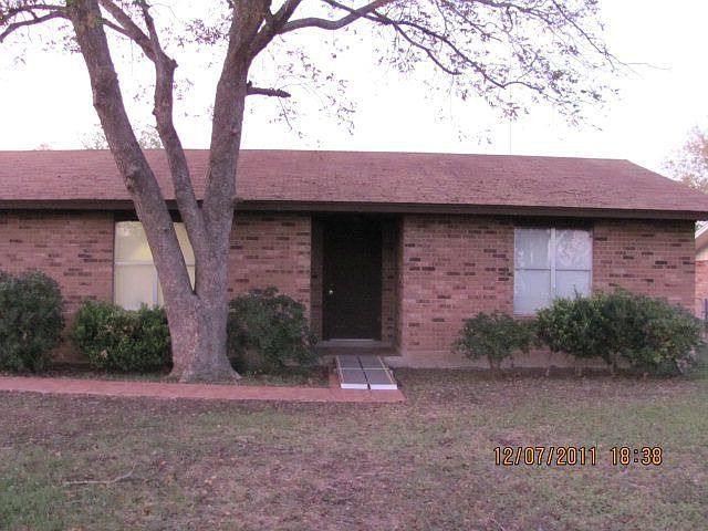 1st image of 104 Millington Dr