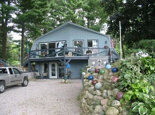 64091 41st St, Paw Paw, MI 49079