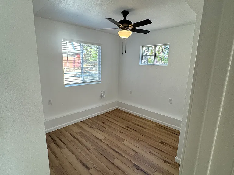 3043 Helix St #3043 — Photo 21