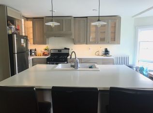 32 Coryell St, Lambertville, NJ 08530