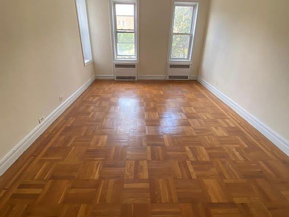 4th image of 2828 Kings Hwy APT 5