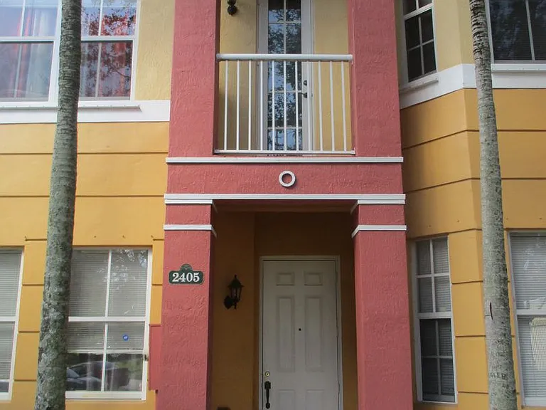 2405 Shoma Dr — Photo 1