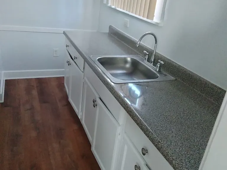 314 S Catalina St — Photo 33