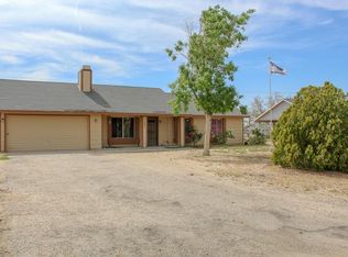 11850 Wapato Rd, Apple Valley, CA 92308