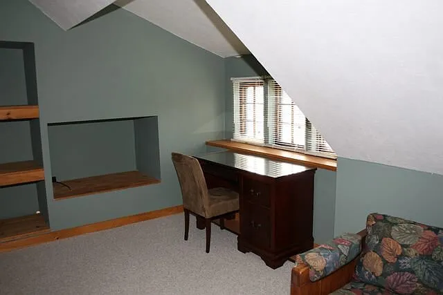 44 Clayton Ave — Photo 12