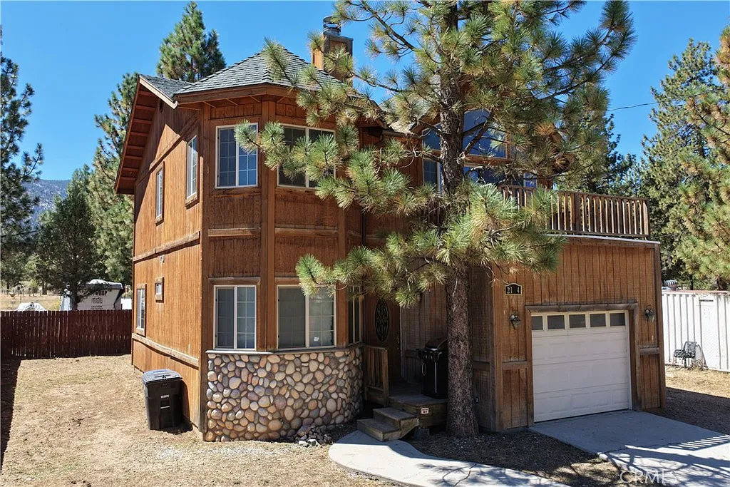 3 bed, 2.5 bath, 1548 sqft, $2,800 — Photo 3