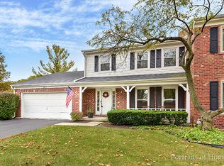 1249 W Bauer Rd, Naperville, IL 60563