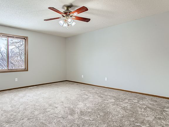 5th image of 745 9th Ave S