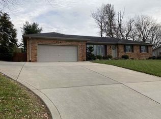 2382 Rullion Green Way, Henderson, KY 42420