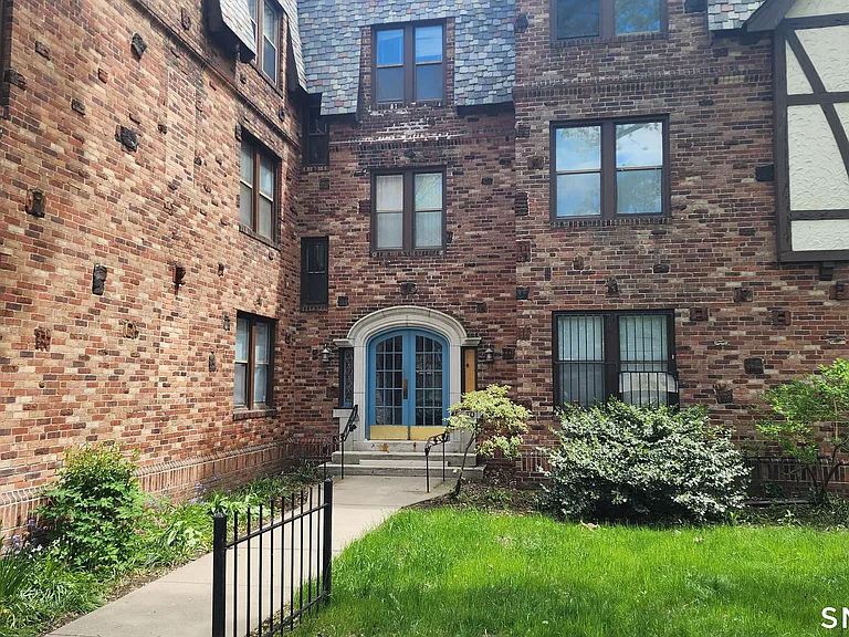 16-20 Townley St #C-3 — Photo 11