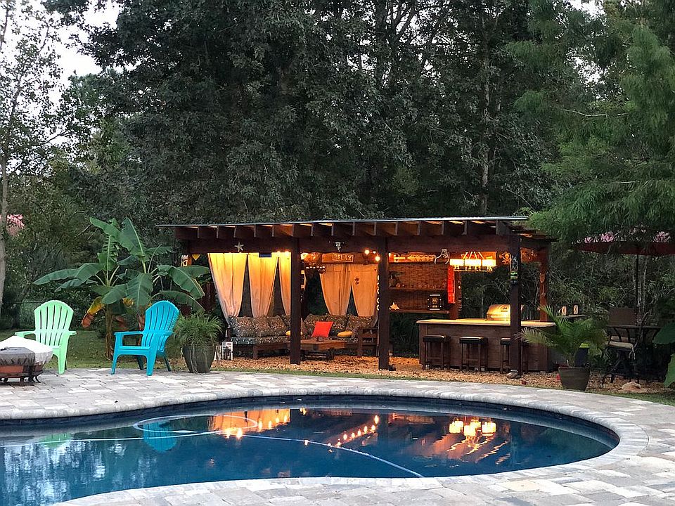 1st image of 443 Peregrine Ct