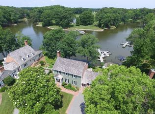 122 The Grn, Weems, VA 22576