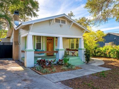 1205 E Giddens Ave, Tampa, FL, 33603