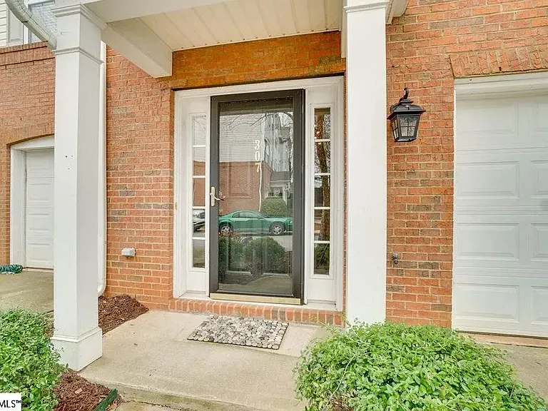 307 Savoy Ct — Photo 29
