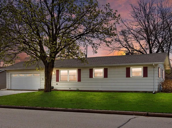 325 Paul STREET, Burlington, WI 53105